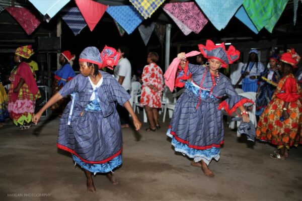 NAKS - Suriname - female members of Naks Wan Rutu perform the Banya dance - photo credit Max Lante