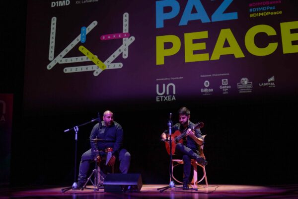 UN ETXEA_241130-D1MD-paz-guggenheim-057 - Bego Guzmán