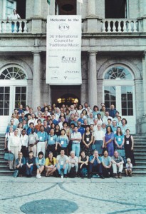 Group picture ICTM World Conference 2001 Rio